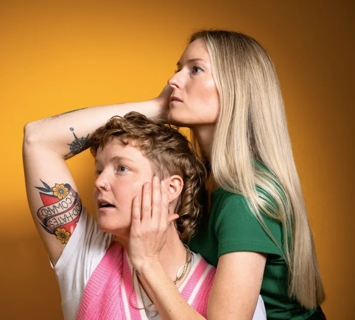 Two Dykes and a Mic: Topping Your Best Friend Tour