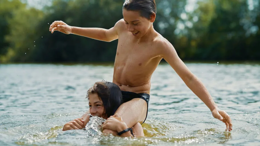 Frameline 48: Young Hearts