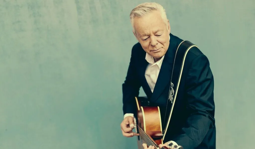 Tommy Emmanuel, CGP. With Special Guest: Jerry Douglas